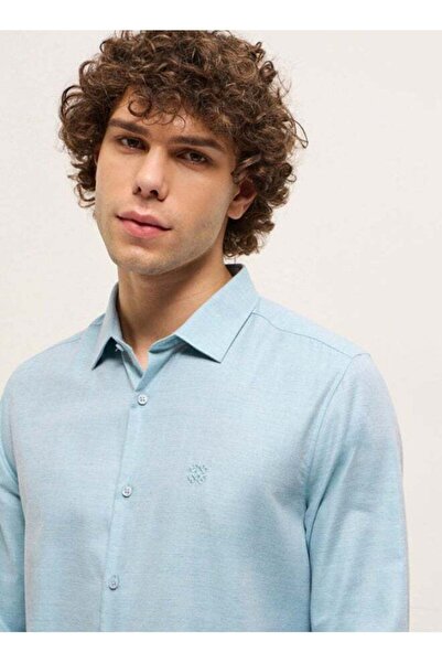 The Bear House Men's Light Blue Solid Tailored Fit Formal Shirt For Every Occ...