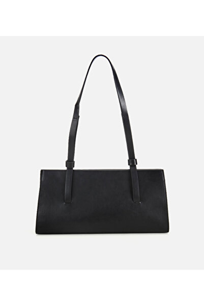 Hotiç Women's Black Magnet Detailed Shoulder Bag