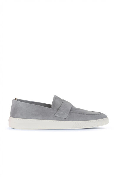 Bueno Shoes حذاء رياضي رمادي فاتح من جلد الغزال للرجال 01ma8100