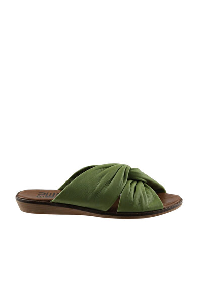 Bueno Shoes شباشب نسائية مسطحة من الجلد الأخضر 01wu8210