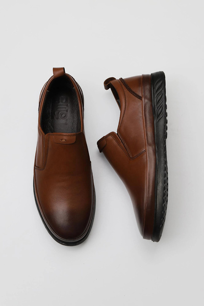 Bueno Shoes حذاء تابا أطلس جلدي للرجال مسطح 07m0178l03