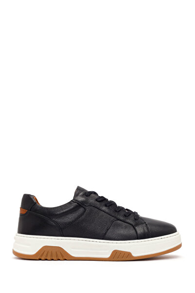 Derimod Erkek Siyah Kalın Tabanlı Bağcıklı Deri Sneaker 26SFD688218