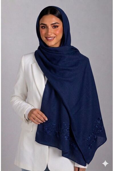 Veil Designer طرحة بوال اشجان قماش ياباني بتطريز علي طرفين الطرحه ورد و اغصان...