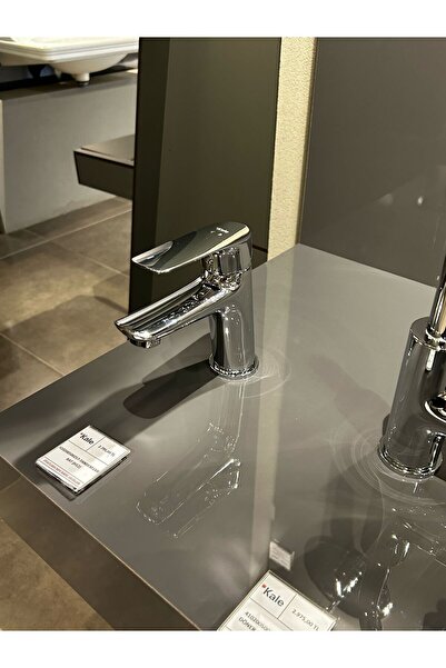 KALE Tandem Banyo Lavabo Bataryası ve Tema 53230 Rain Tondo Tepe Duş Seti Krom Banyo Seti