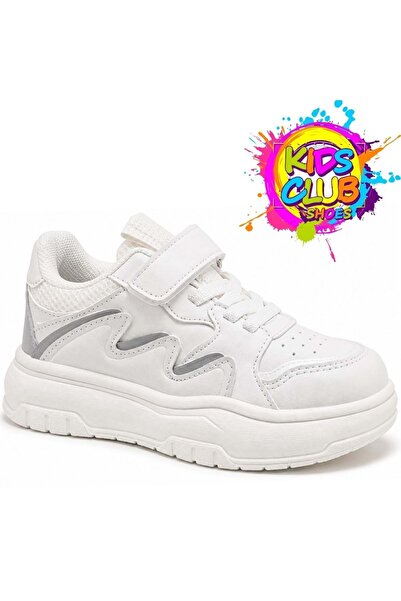 Kids Club Shoes حذاء رياضي للأطفال من كول أوديسا باللون الأبيض