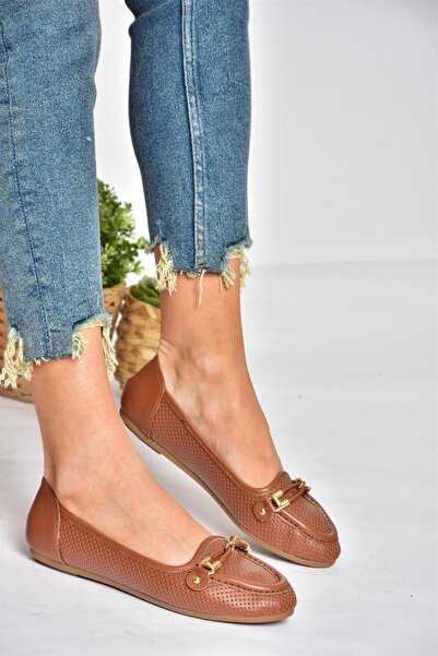 Fox Shoes P250005409 حذاء باليه نسائي من Tan Daily