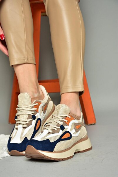 Fox Shoes R312510504 حذاء رياضي نسائي من القماش باللون البيج/الأزرق الداكن