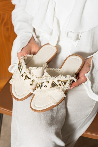 dabab shoes HELIA Дамски пантофи с детайли от златни камъни, текстурирани от ...