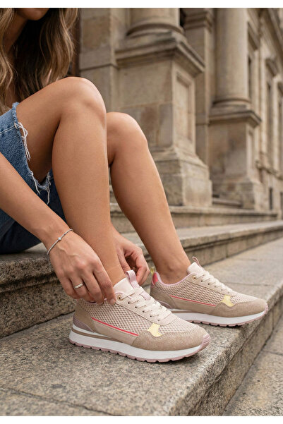 B T Shoes Дамски сникърси Helenia бежов