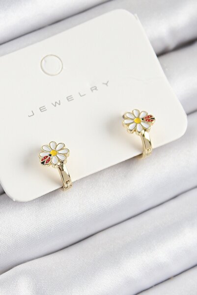 Inure Jewelry أقراط أطفال من النحاس على شكل ديزي باللون الذهبي
