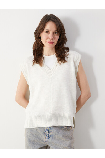 LC Waikiki Nevavm V-Neck Women's Knitwear Sweater with a Difference