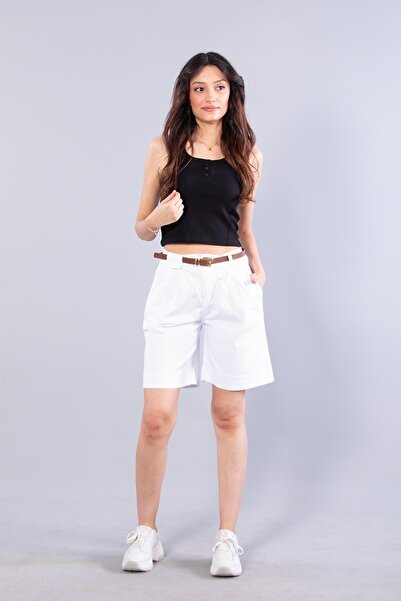 Mckanzie 5439 shorts with belt accessory