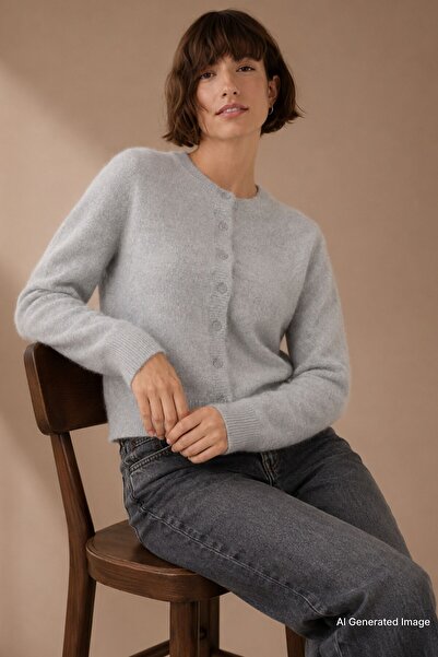 Madmext Graue Strickjacke mit Knöpfen MG2151