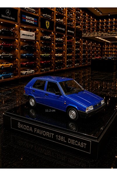 OYUNCAKSAHİLİ SKODA FAVORİT DİECAST KOLEKSİYON METAL FAVORIT ARABA KAPILAR AÇ...