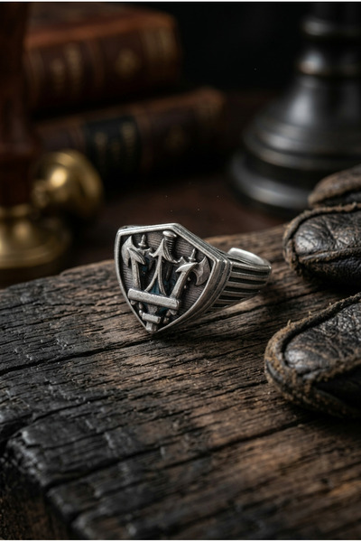 Begondio Special Design Masculine Adjustable Men's Ring with Spear Figure