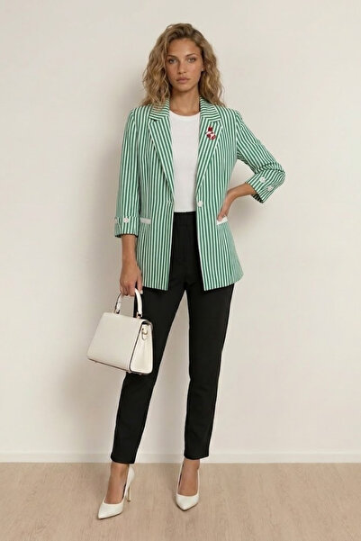 WHİTE DİAMOND Kadın Yeşil Kol ve Broş Detaylı Çizgili 3/4 Kol Blazer Ceket Pa...