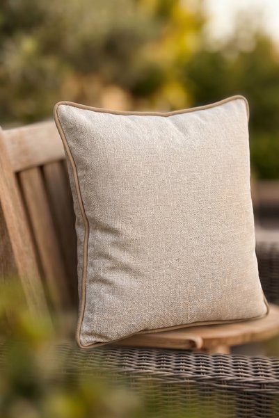 Jungolica Pet Products 2 Pieces Linen Cushion Cover 40X40 cm – Decorative Pillowcase with Piping, Hidden Zipper