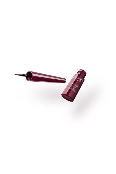 Kiko Flirt Alert Precision Eyeliner Vinyl Edition 01 Hotline Burgundy