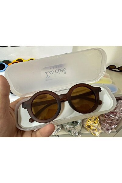 Motebarn Wear Unisex Children's Black Matte Body Round Frame Sunglasses (with...