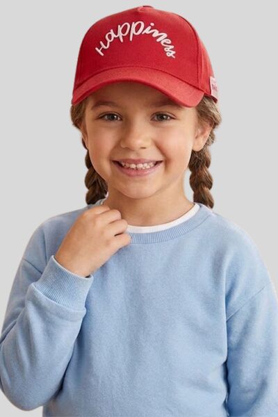 ww waka waka kids store قبعة مطرزة بتصميم "السعادة" للفتيات