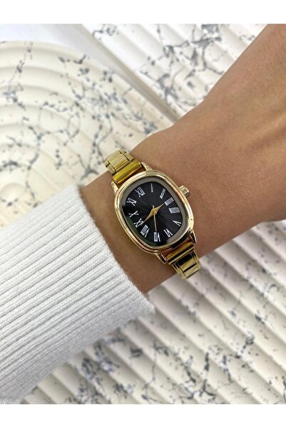 Mazzy Tayos Charmlı Oval Case Gold Women's Wristwatch