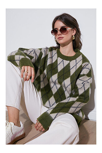 LC Waikiki Nevavm Oversize Fit Oval Neck Argyle Patterned Soft Textured Women...