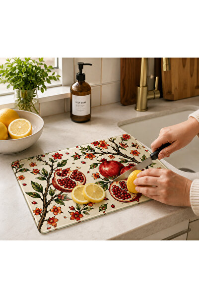 CONCEPT CAM Nar Bahçesi Premium Glass Cutting Board