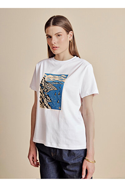 BROOKS BROTHERS Beyaz Kadın Standart Fit Baskılı T-Shirt BBSS26FTS001