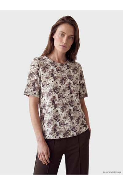 LC Waikiki RMZ GİYİM FARKIŞΛΑ Zero Roba Collar Floral γυναικείο μπλουζάκι