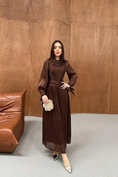Caddebostan Moda Gathered Detailed Cuff Belted Long Satin Evening Dress