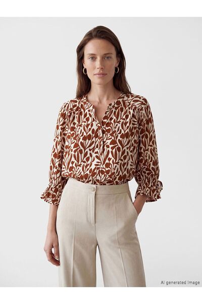 LC Waikiki Lcw Grace Collar Patterned Blouse