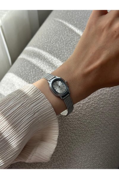 MERW Dazy Model Silver Color Metal Cord Vintage Series Women Wrist Watch