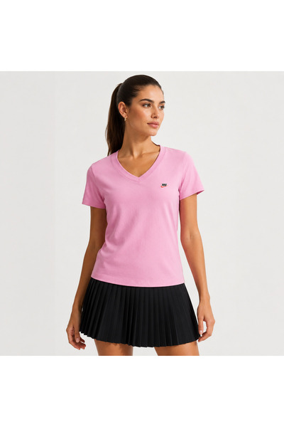 Nike Club Womens V Yaka Kadın Tişört