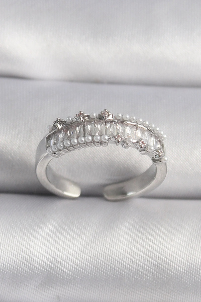 Generic Brand Brass Silver Color Zircon Stone Pearl Detail Vip Series Women's...