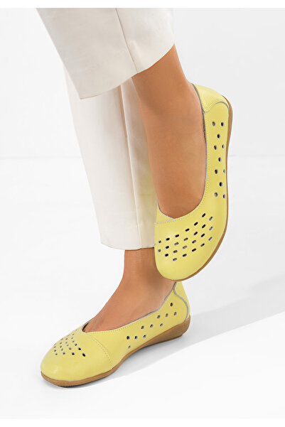 B T Shoes Yellow Andeia Leather Ballet Flats