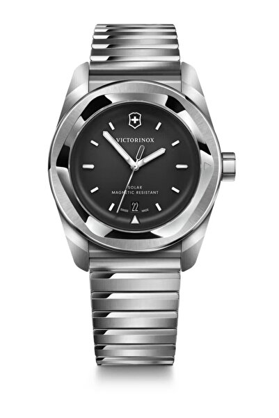 Victorinox Mens Watch 242055, Quartz, 39mm, 10ATM