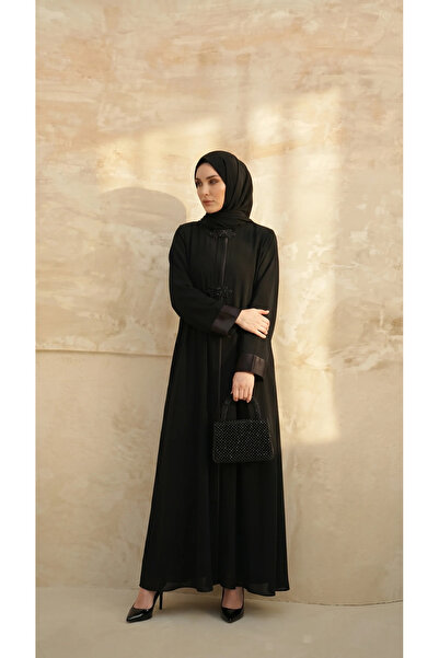 Beyza Mevlana Taş İşlemeli Ferace Kloş Kesim Fermuarlı Saten Manşetli Elbise ...