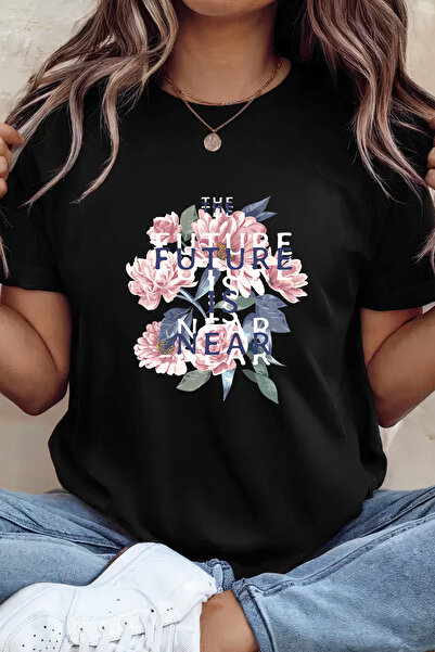 Sarah's Boutique Women's T-shirt – 100% cotton – Future Near