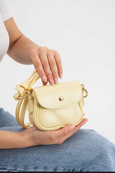 ÖZÜM ÇANTA Women's Mini Size Hand and Shoulder Crossbody Bag Yellow