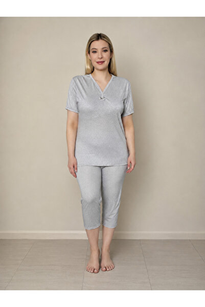 Pijamoni BAMBU KISA KOLLU ALTI KAPRİ BATTAL PİJAMA TAKIMI