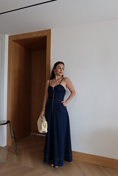 Özge Özgenç İp Askılı Denim Maxi Elbise