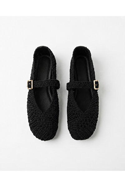 ZARICH Elara Black Mesh Knitted Textured Hidden Elastic Gold Buckle Detailed ...