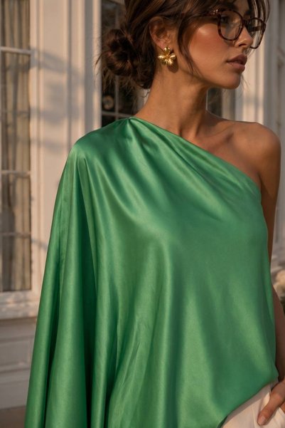 oshebu Bluză elegantă din satin de mătase, cu un singur umăr, pentru femei
