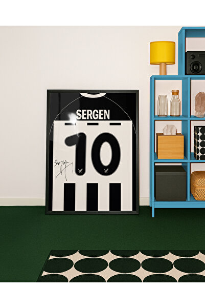 Base Concept Sergen Yalçın 10 Tablou afiș cu design de tricou (înrămat)