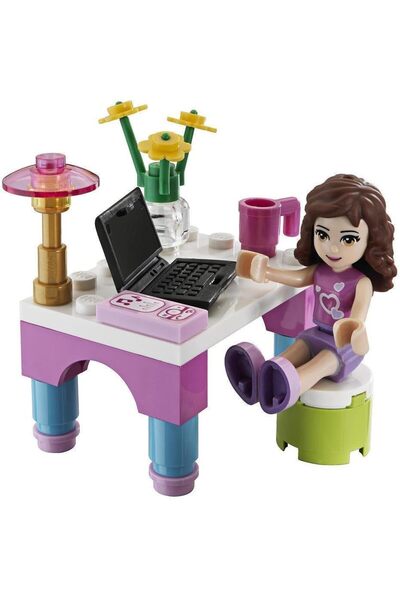 LEGO 30102 فريندز – تمثال أوليفيا مع مكتب (حصري)
