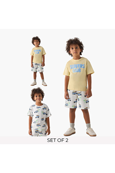 Juniors مجموعة من 3 قطع تشمل تي شيرت بياقة مستديرة وأكمام قصيرة وشورت مع طباع...