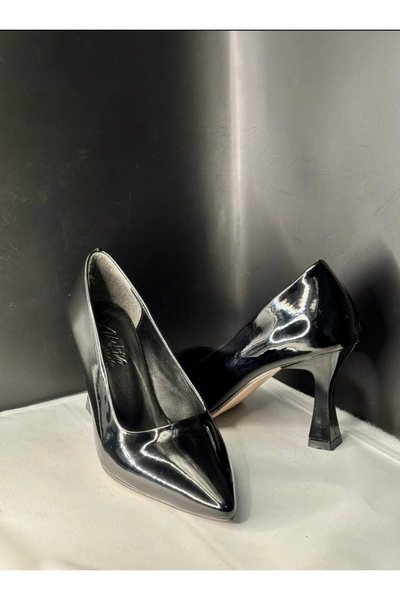 Genel Markalar Kadın Rugan Siyah Sivri Burun Kadeh Topuklu Stiletto