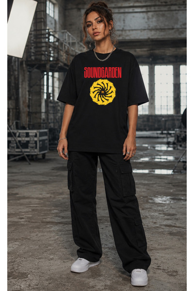 OPPPSSS Soundgarden Μαύρο Oversized Μπλουζάκι με Εκτύπωση Μπροστά και Πίσω, G...