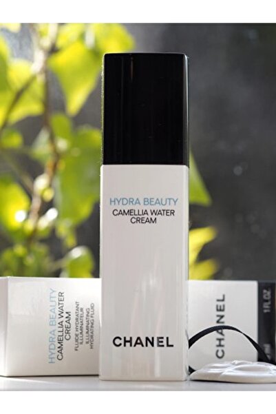 Chanel كريم هيدرا بيوتي المائي المنشط والمشرق والمرطب للوجه 30 مل