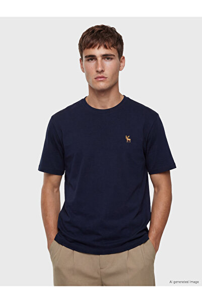 LC Waikiki Peak New Season Crew Neck Embroidered Men's T-Shirt